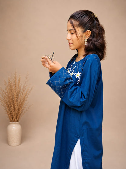 Zink Embroidered Short Shirt with Farshi Shalwar